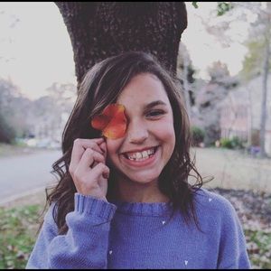 Meet your Posher, Bella